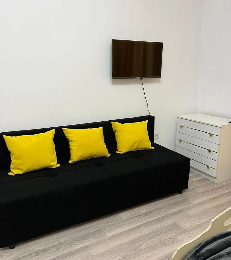 Apartment Большая Квартира На 8-9 Человек 52 Almaty